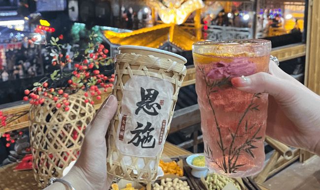 均要多少钱什么季节去恩施更合适旅游攻略新利体育最新版app跟闺蜜去恩施五天人(图3)